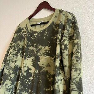 Green Velocity Crew Sweatshirt Size Medium